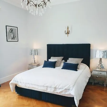 Βίλα Semiramis Βιλφράνς-συρ-Μερ