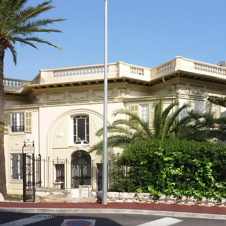 Βίλα Semiramis Βιλφράνς-συρ-Μερ