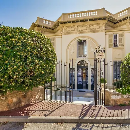 Semiramis וילפראנש-סור-מר