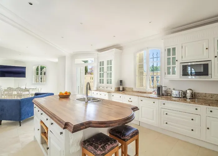 Semiramis וילה וילפראנש-סור-מר