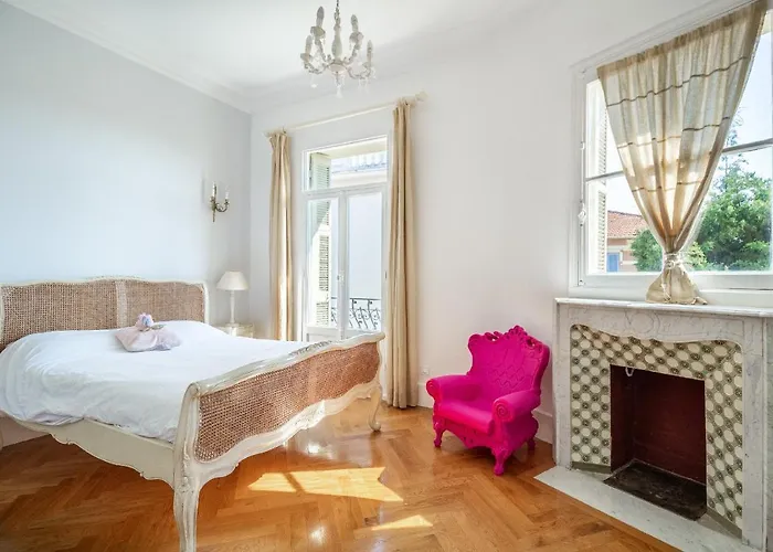 וילה Semiramis *